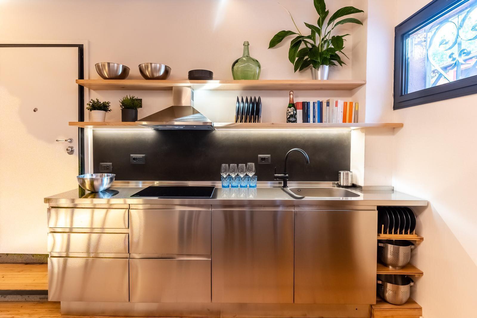 cucina a roma vista frontale