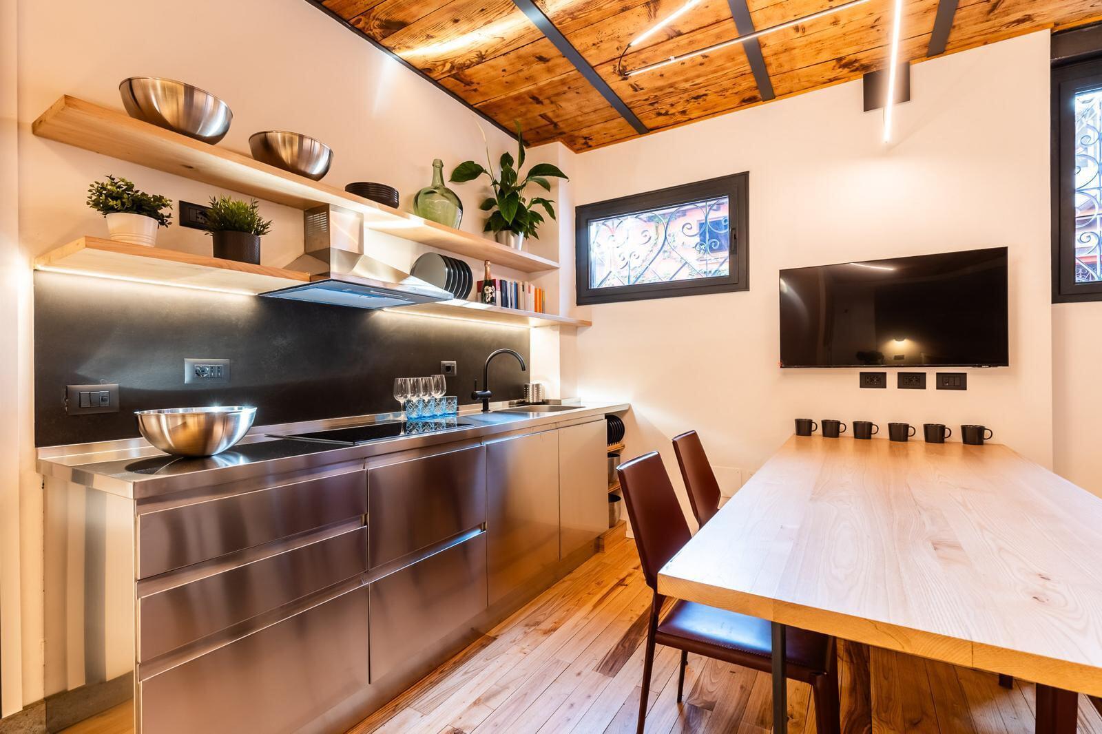 cucina a roma vista laterale