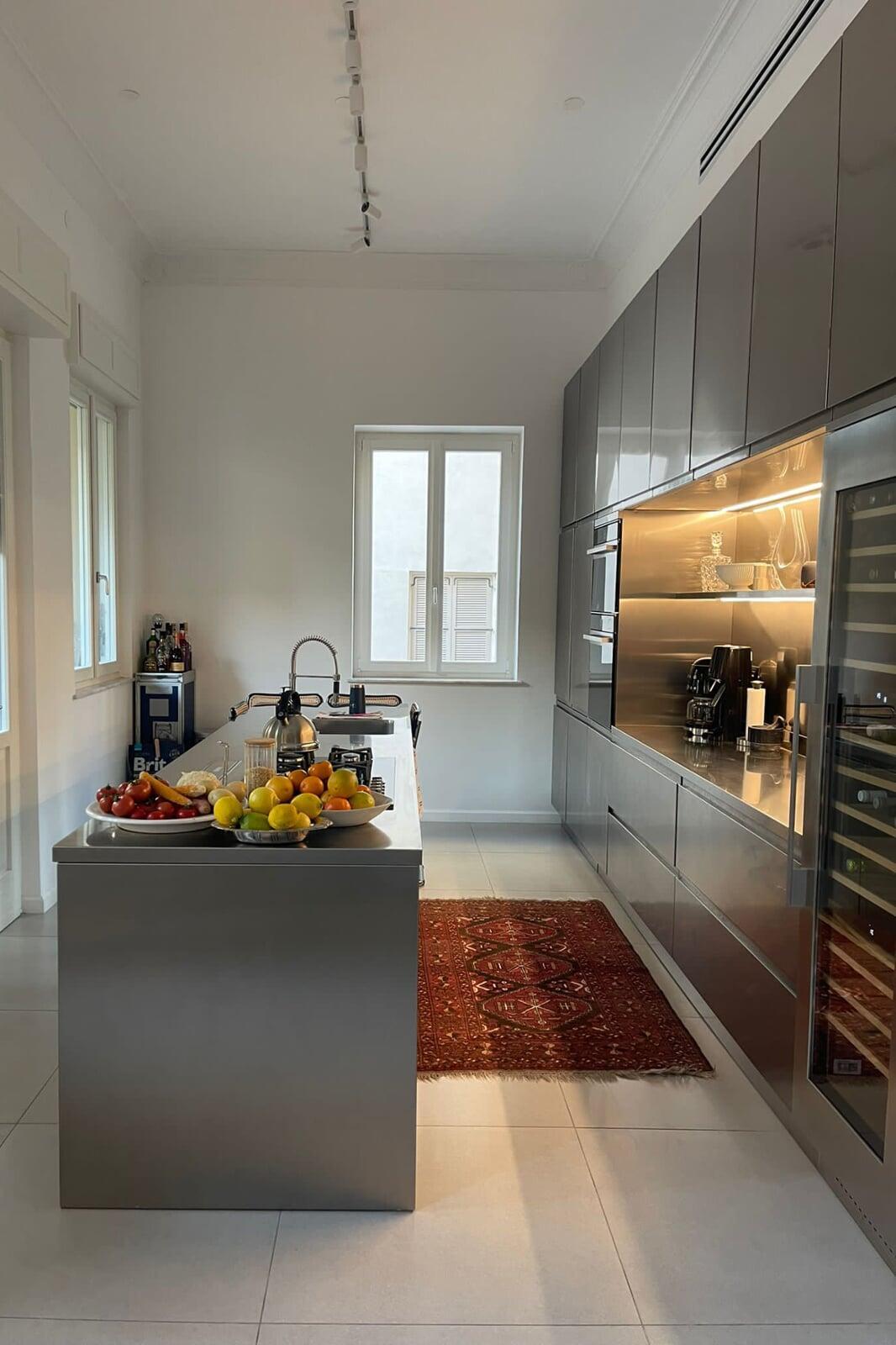 cucina tel aviv vista laterale